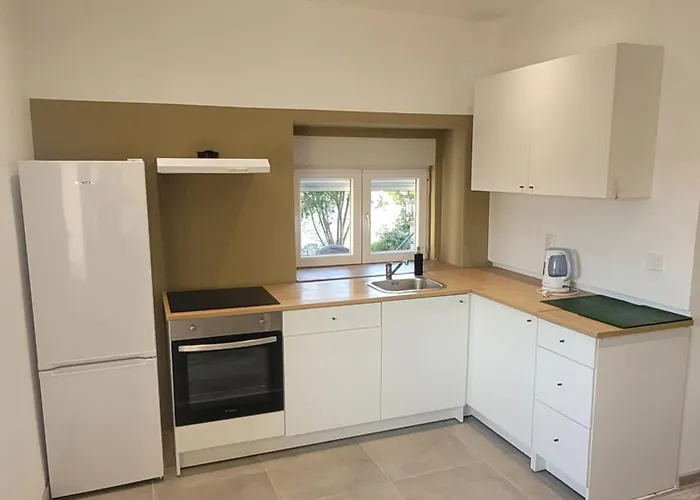 Διαμέρισμα Yellow Πούλα